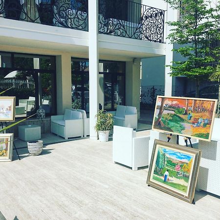 Hotel Baby B&B 밀라노마리티마 외부 사진