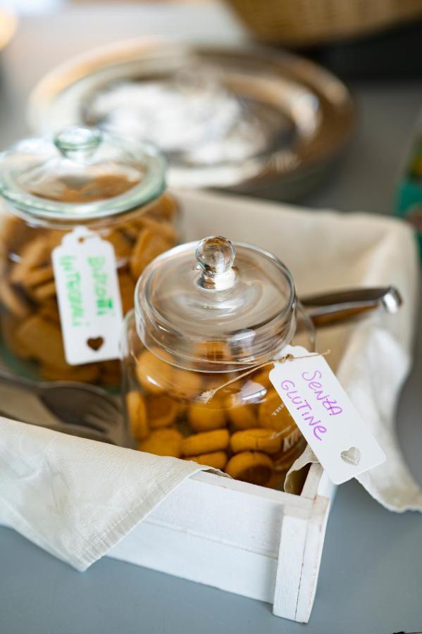 Hotel Baby B&B 밀라노마리티마 외부 사진