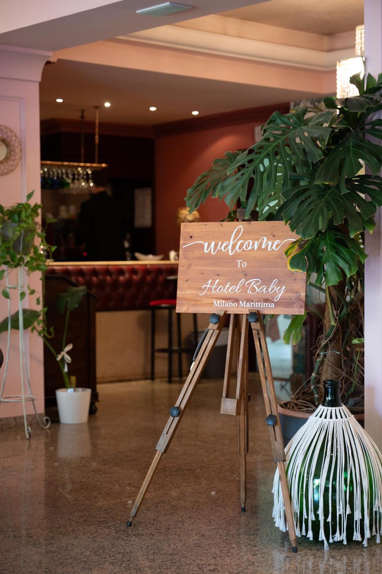 Hotel Baby B&B 밀라노마리티마 외부 사진